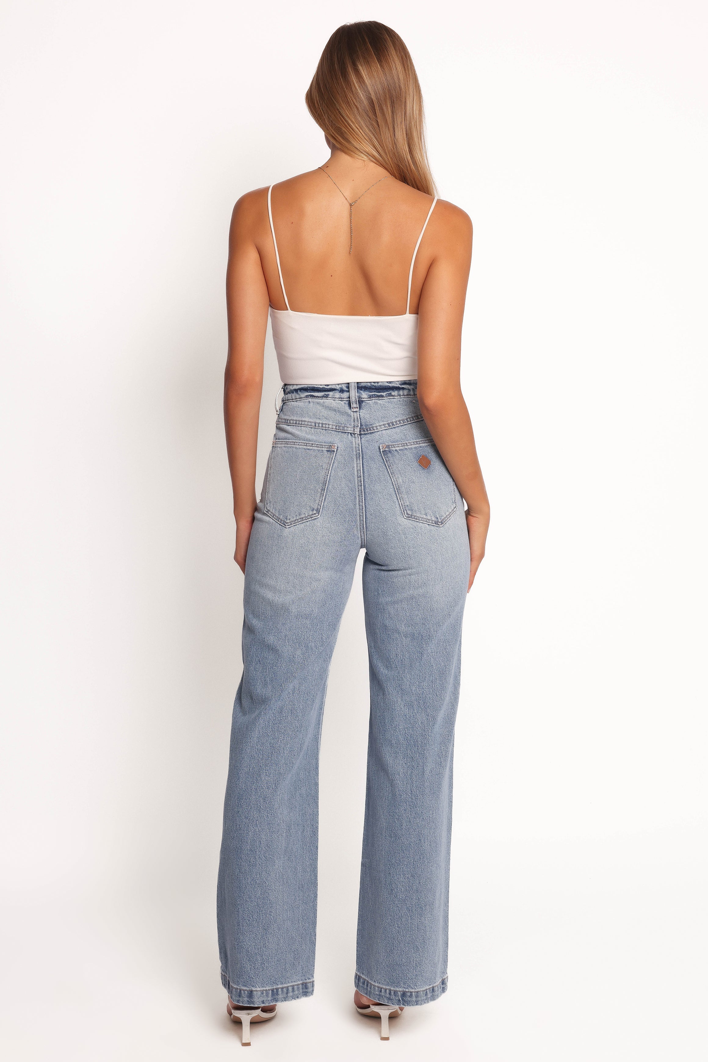 Abrand 94 High Wide Jeans - Liv
