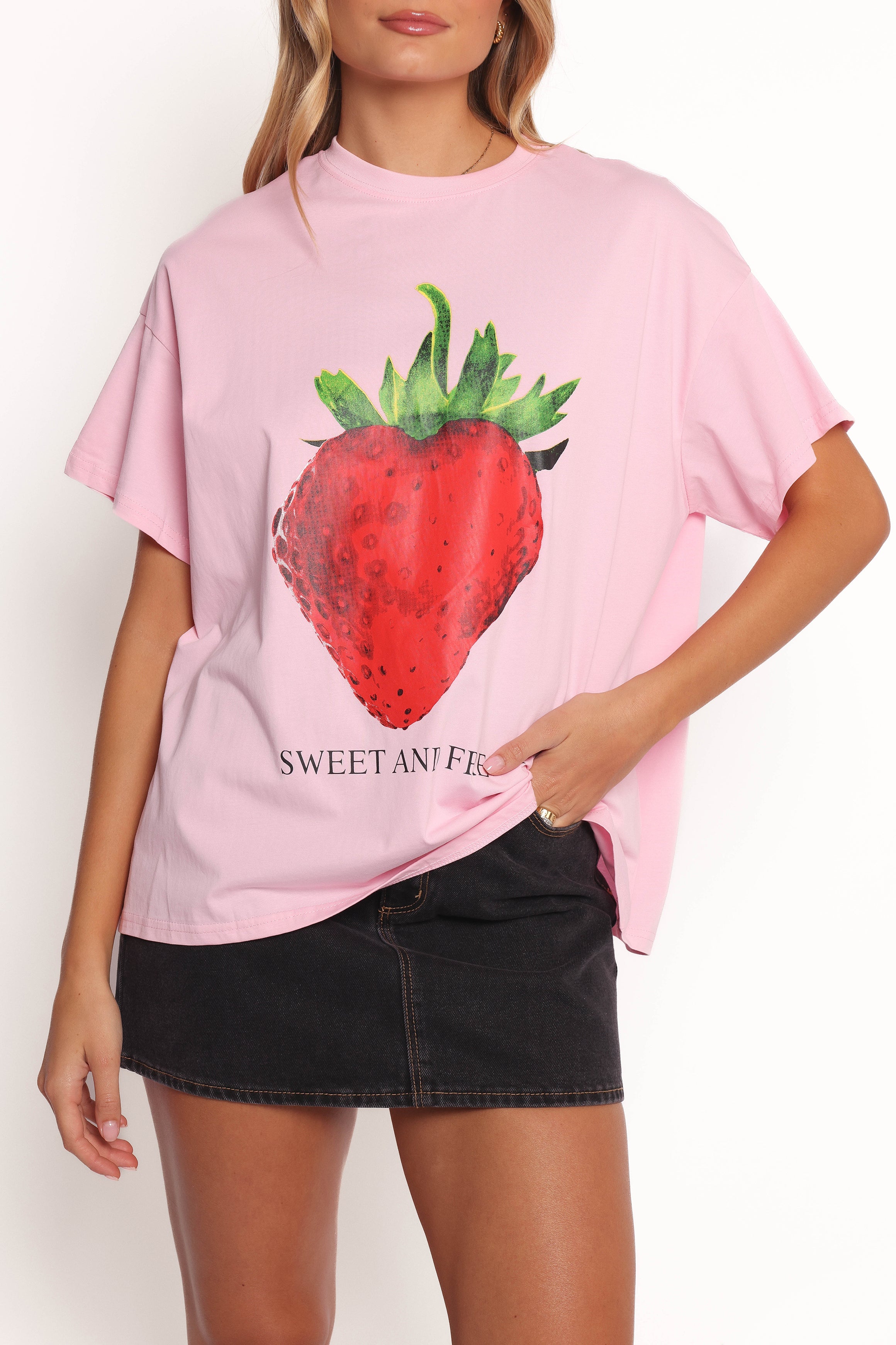Cerise Tee - Strawberry