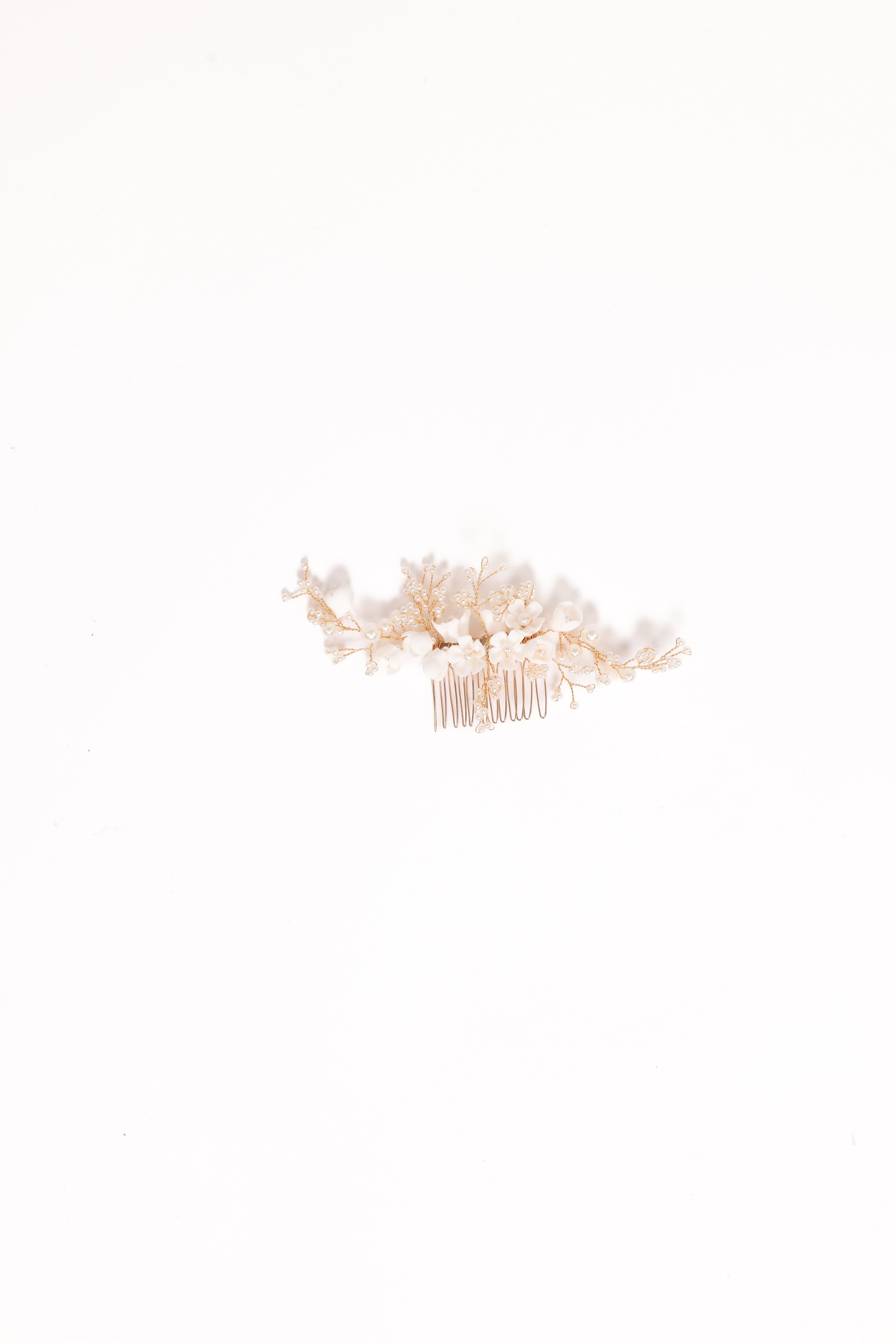 Geraldine Hair Comb - White