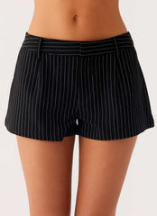 Reyka Suiting Shorts - Black