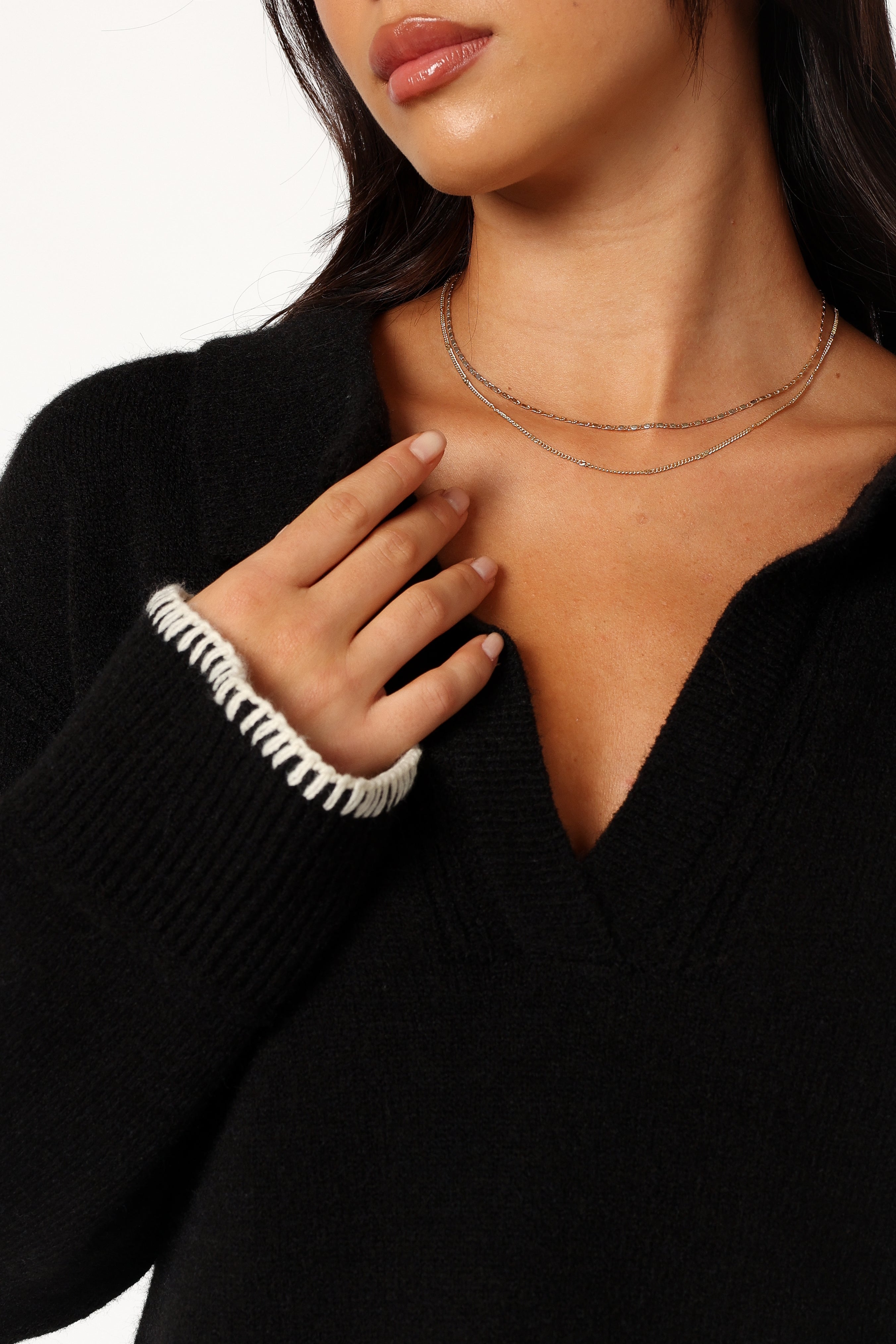 Elise Contrast Hem Knit Sweater - Black