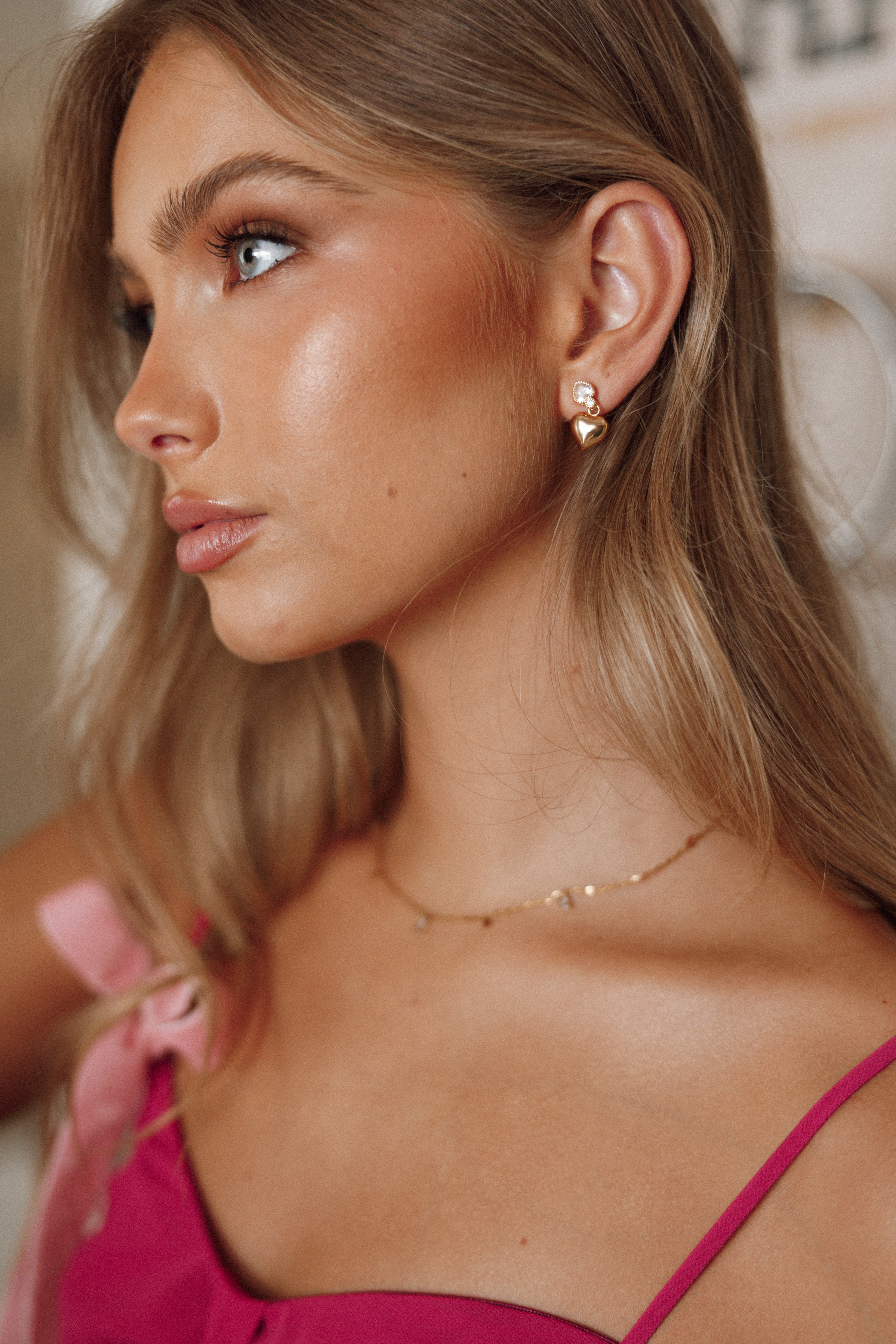 Susan Heart Earrings - Gold