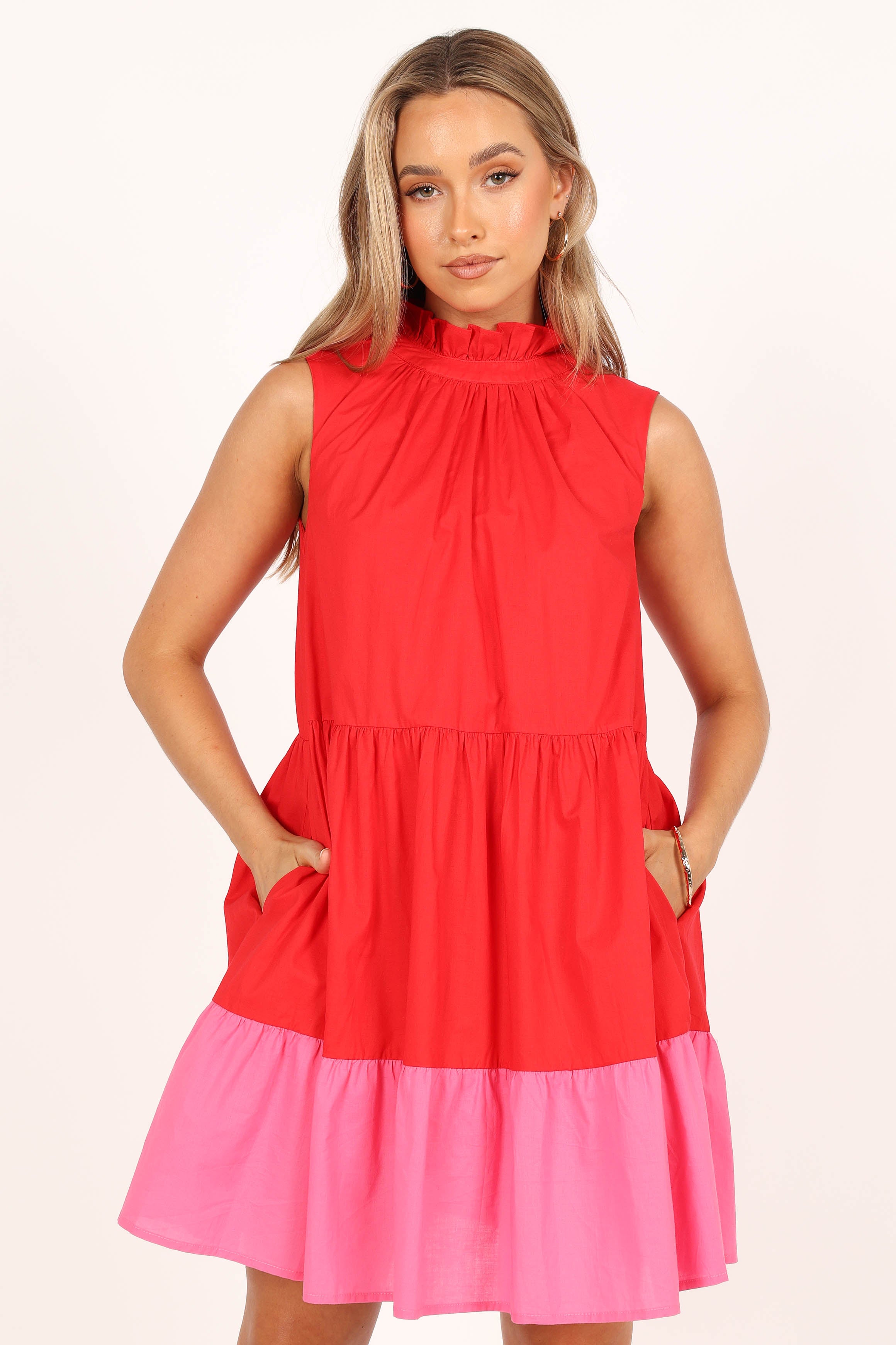 Bradshaw Tiered Mini Dress - Red/Pink