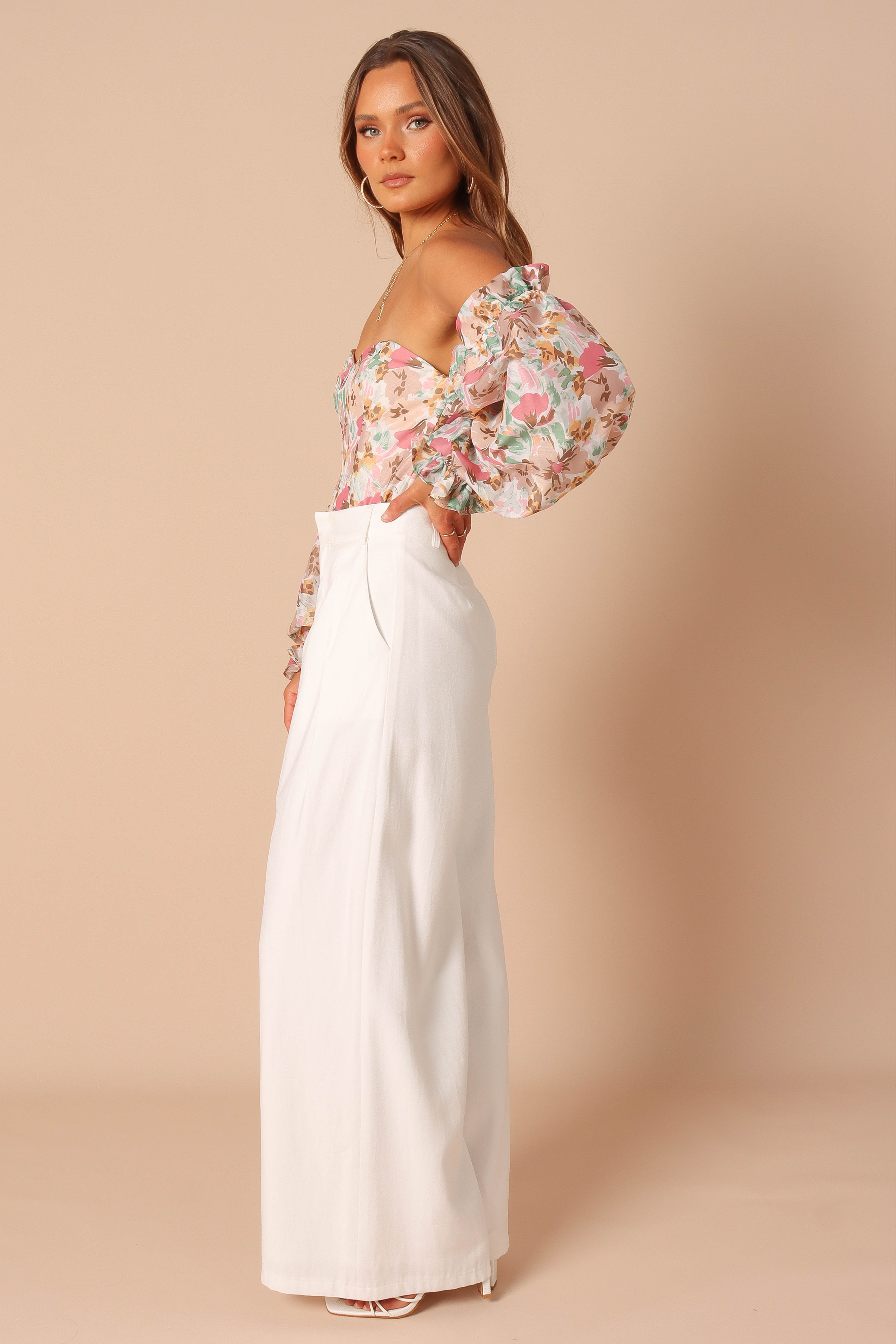 Acantha Bodysuit - Beige Floral